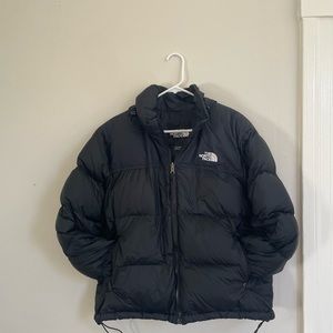 Black, women’s, size large puffer jacket - The North Face